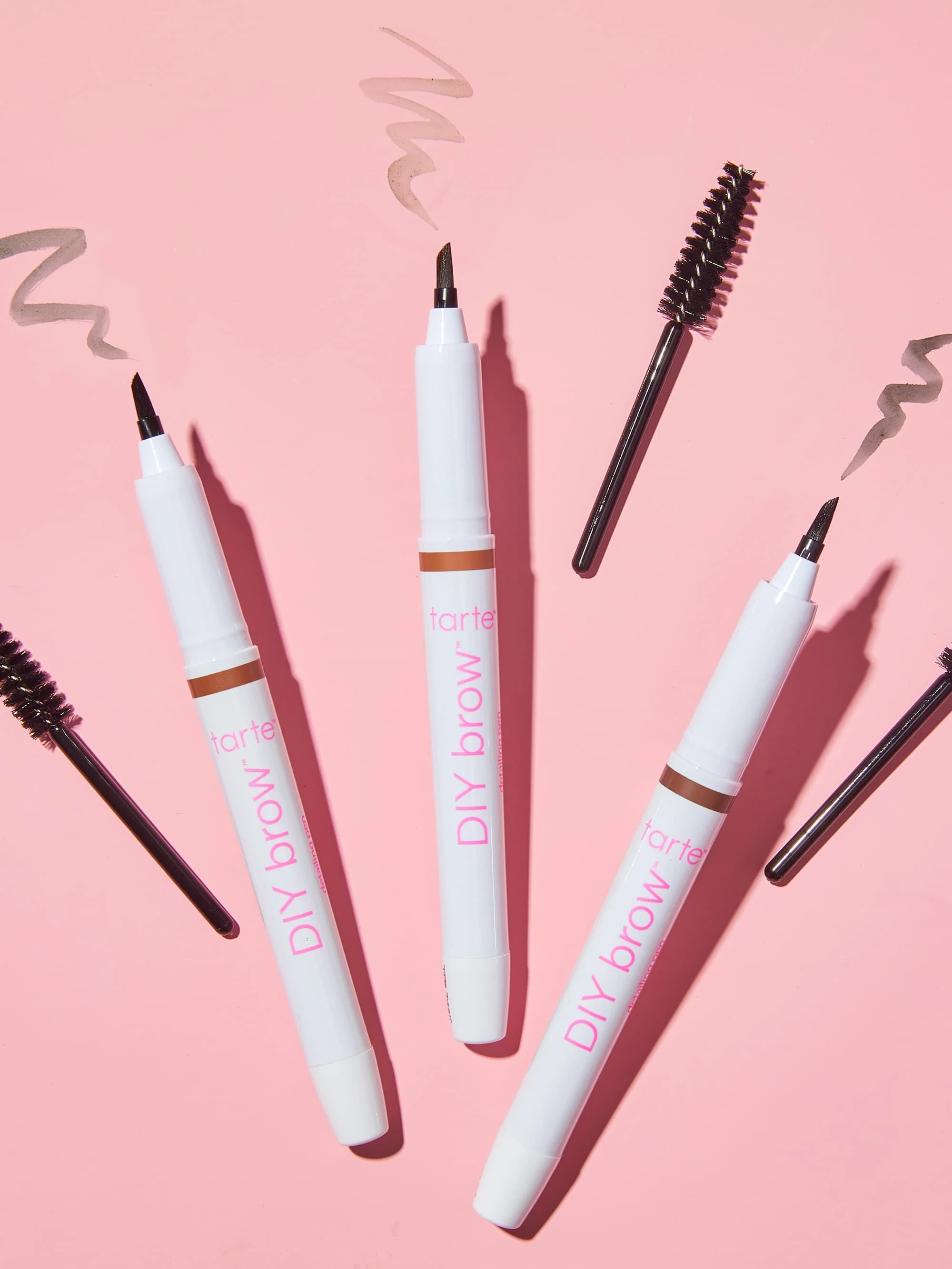 big ego DIY brow™ detailing pen - Image 4