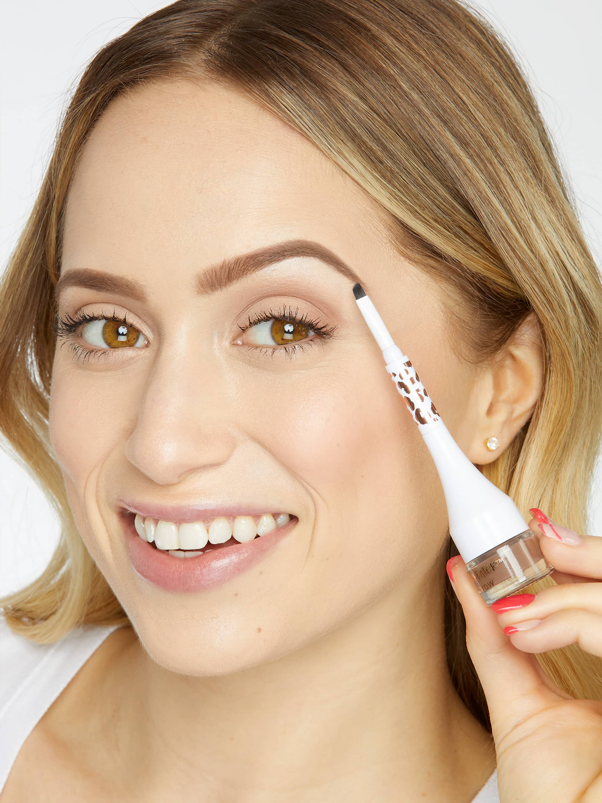 maneater™ brow mousse - Image 6
