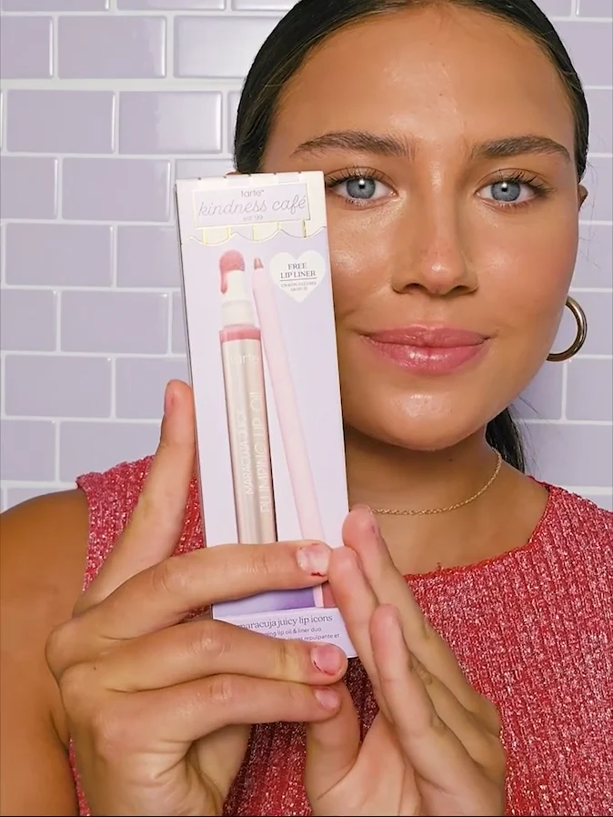 maracuja juicy lip icons plumping lip oil & liner duo - Image 3