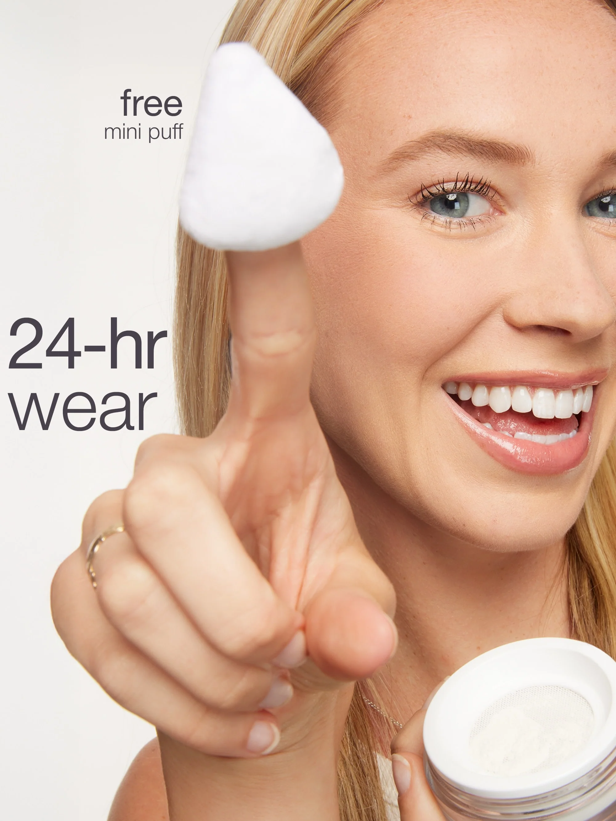 smooth operator™ Amazonian clay finishing powder - Image 4