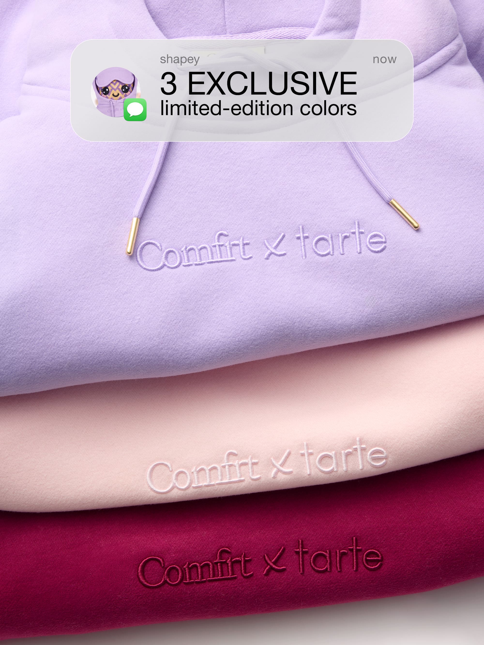 tarte x Comfrt airplane mode travel hoodie - Image 27