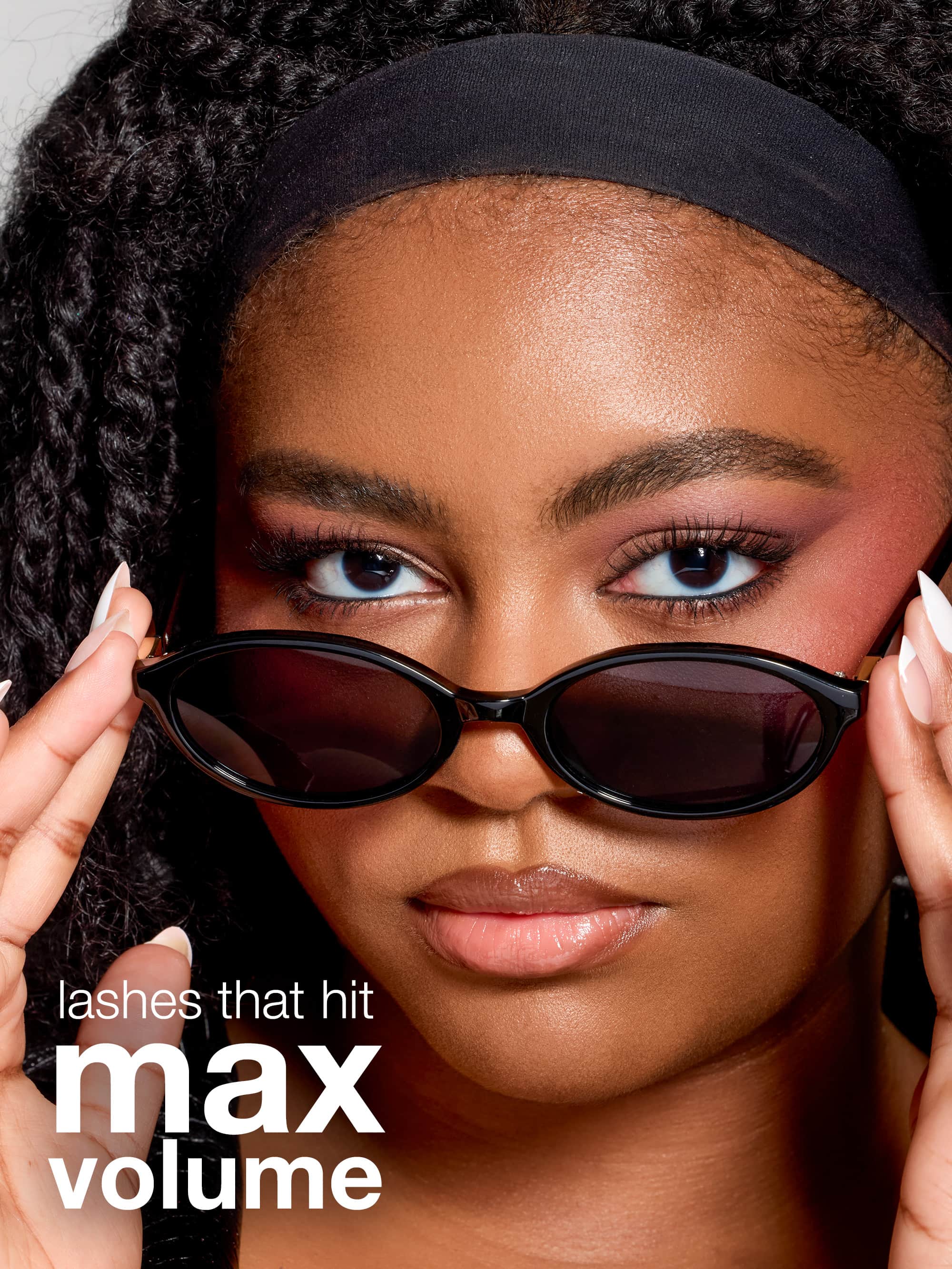 travel-size maneater™ waterproof mascara - Image 7
